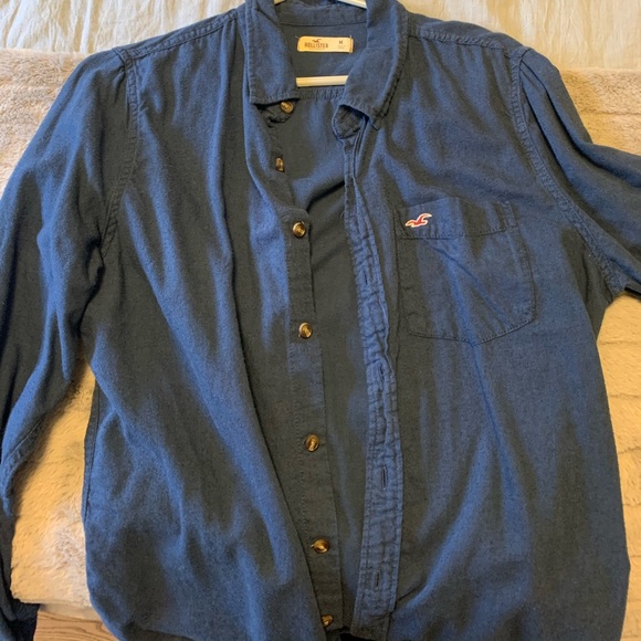 Hollister button down - Picture 1 of 2